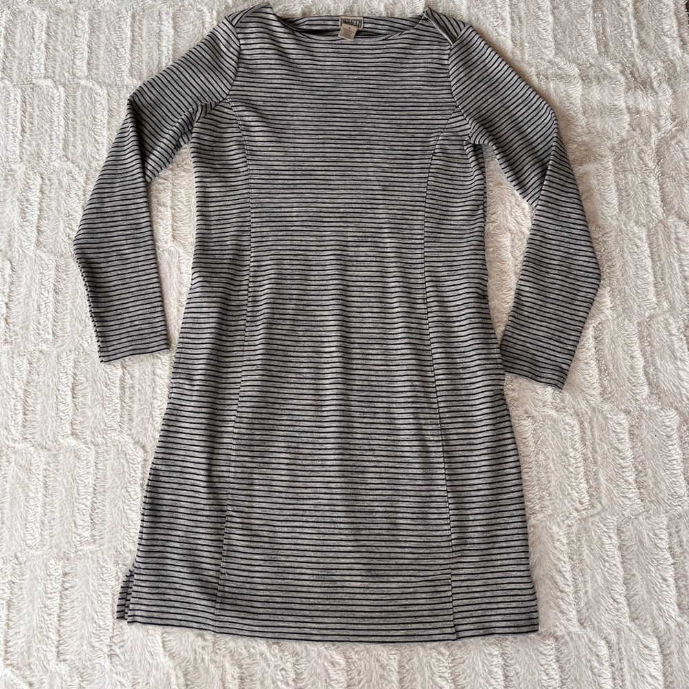 Duluth Trading Co. | Ponte Knit Dress | Small/Medium